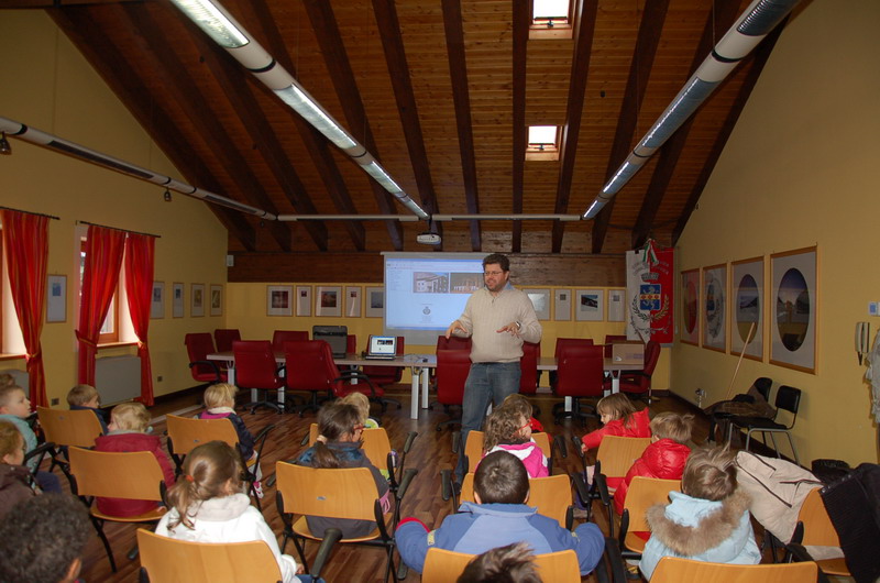 Visita al Comune della Scuola Infanzia 2012